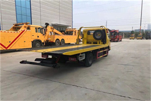 如皋非事故拖车